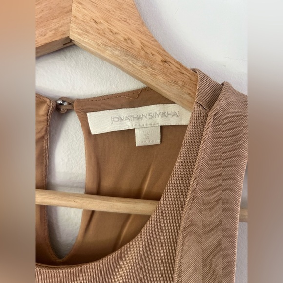 Jonathan Simkhai Bateau Neckline Tan Ruffle Peplum Tank Size Small - Picture 4 of 10